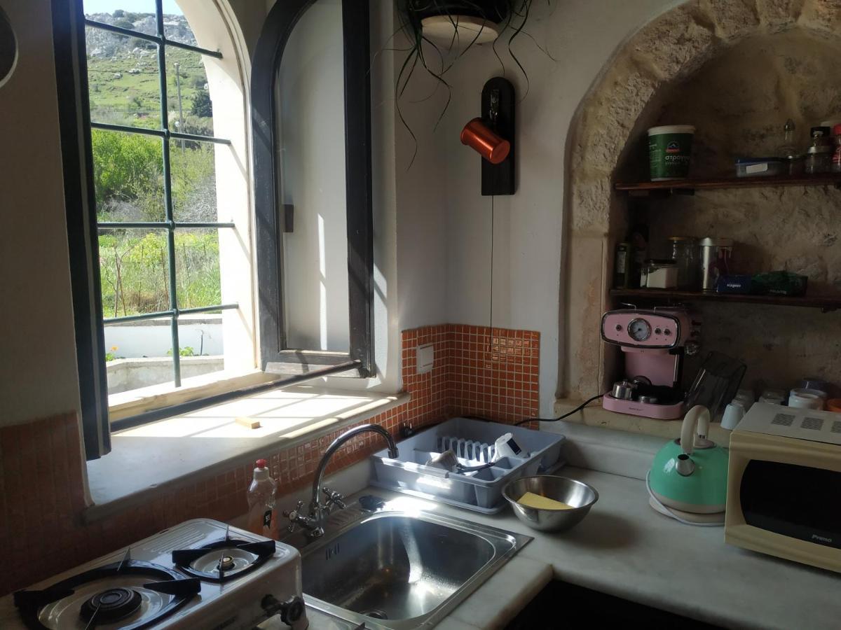 Xenios Z Rustic Rural Ferienhaus *